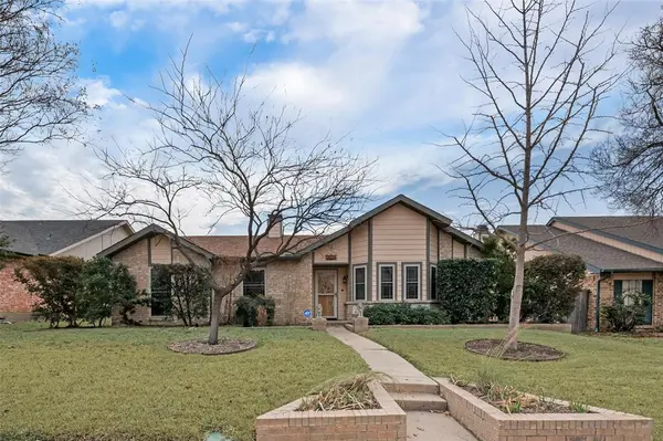 2042 Cologne Drive,  Carrollton,  TX 75007