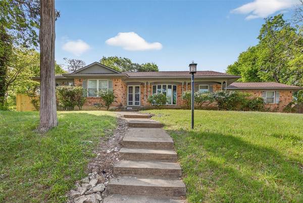 6422 Rock Canyon Circle, Dallas, TX 75232