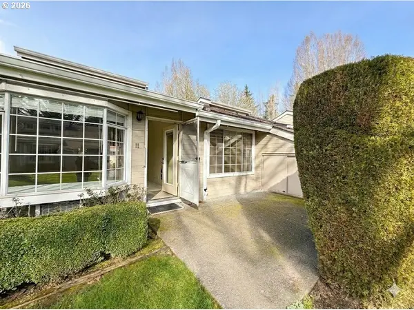 13775 SW Scholls Ferry RD SW #11, Beaverton, OR 97008