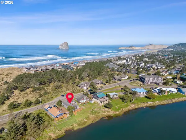 34885 Cape Kiwanda DR, Pacific City, OR 97135