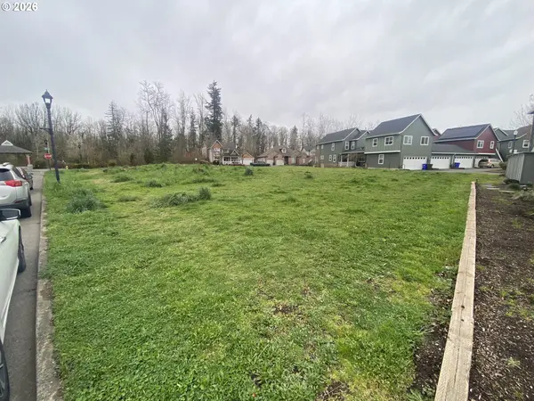 1305 NE VILLAGE ST, Fairview, OR 97024