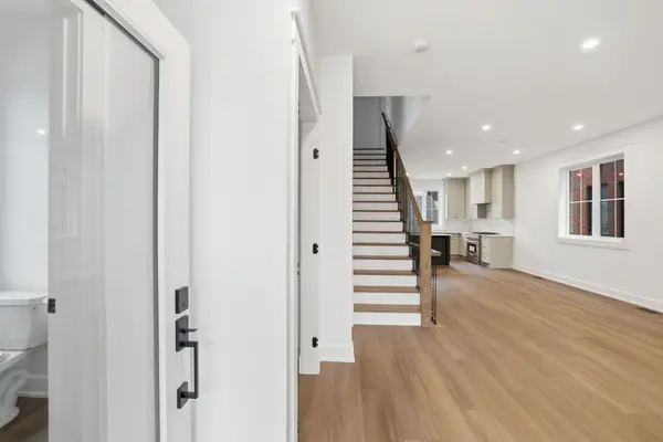 125 Sixth ST, Collingwood, ON L9Y 5V1