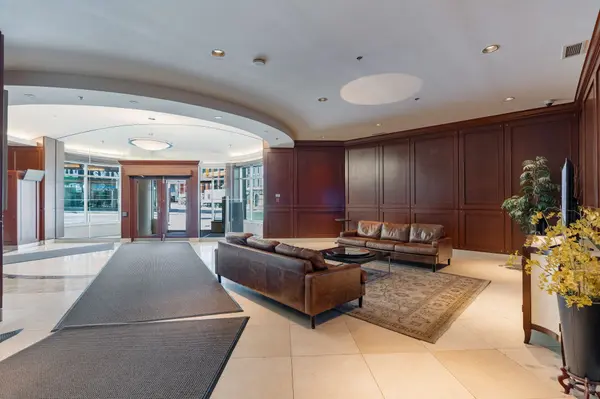 200 Rideau ST #206, Lower Town - Sandy Hill, ON K1N 5Y1