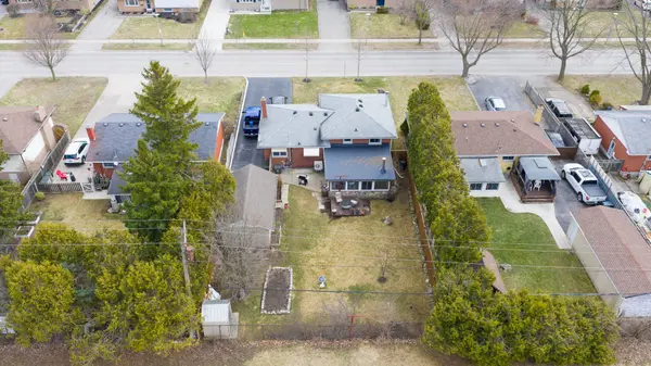 1211 Sorrel RD, London East, ON N5V 2N5