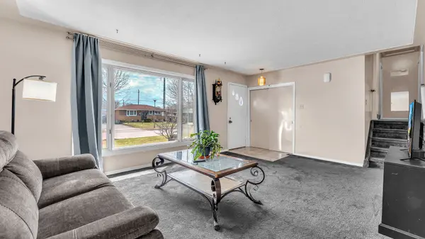 1211 Sorrel RD, London East, ON N5V 2N5