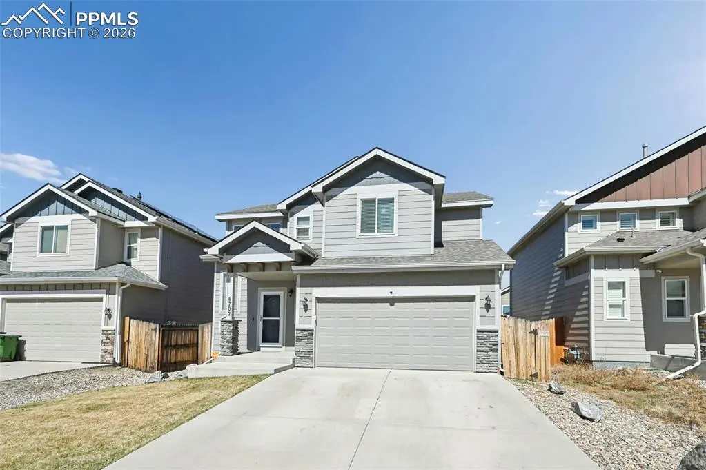 6702 Galpin DR, Colorado Springs, CO 80925