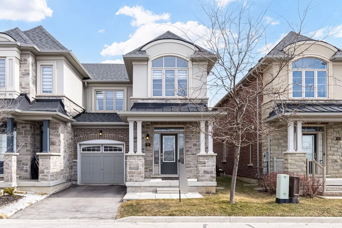 39 Rain Forest LN, Halton Hills, ON L7G 0L8