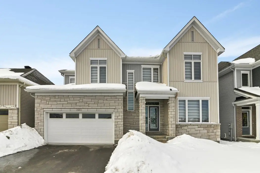 2052 Elevation RD, Barrhaven, ON K2J 6X1
