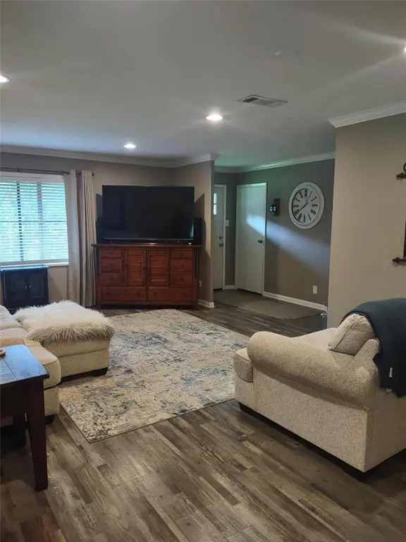 505 N Tyler Street, Big Sandy, TX 75755