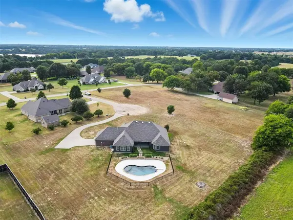 202 Connor Place, Sulphur Springs, TX 75482