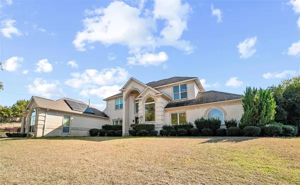 10601 Pack Saddle Trail, Fort Worth, TX 76108