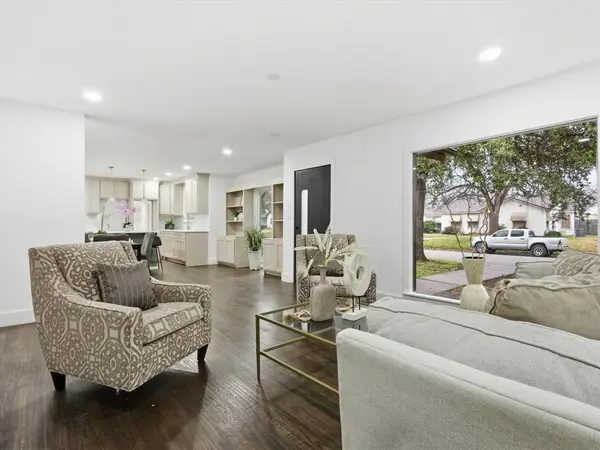 6624 Reeves Street, Richland Hills, TX 76118