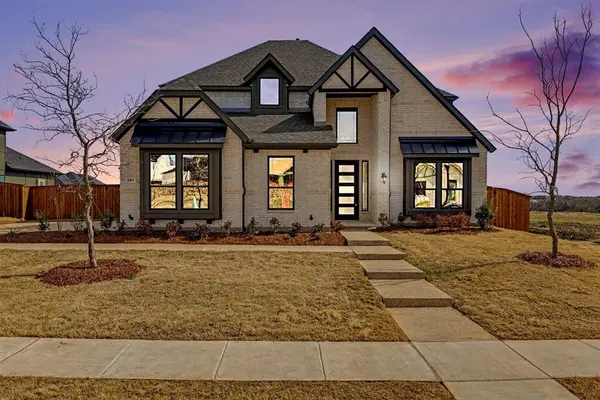 281 Hanging Garden Drive, Prosper, TX 75078