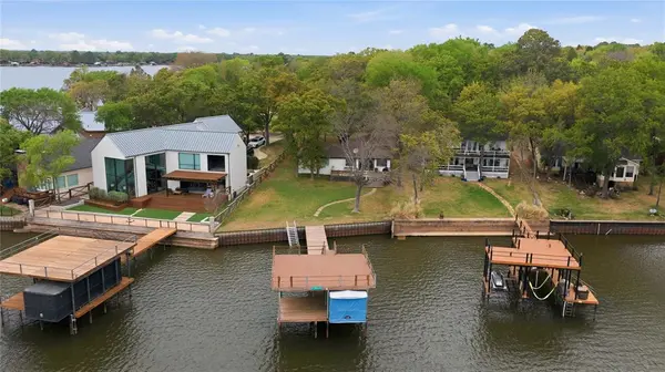 125 Pebble Beach Drive, Mabank, TX 75156