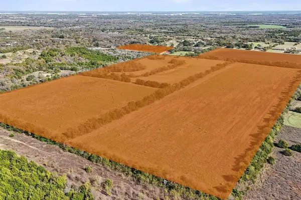 1901 S Houston School Road, Lancaster, TX 75146