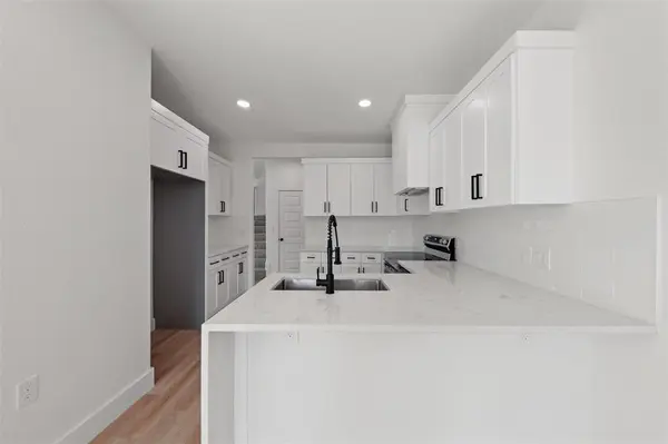 1412 Crosspointe Street, Duncanville, TX 75137