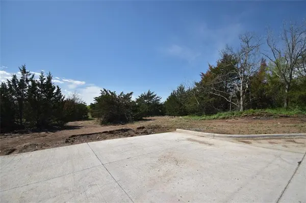 640 W Kilpatrick Street, Cleburne, TX 76033