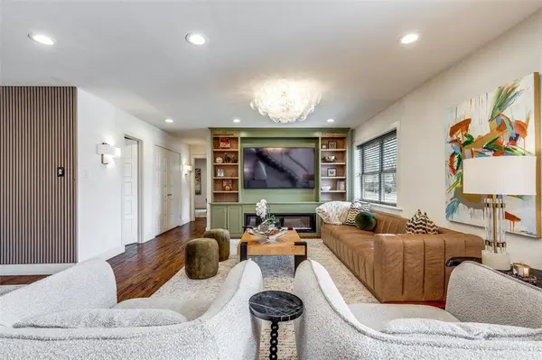 9831 Lakemont Drive, Dallas, TX 75220