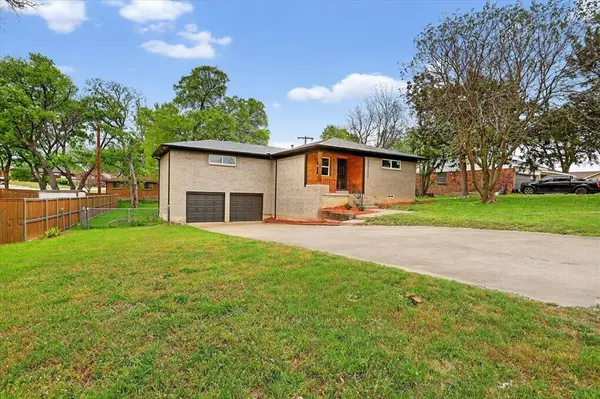 1130 Lodema Lane, Duncanville, TX 75116