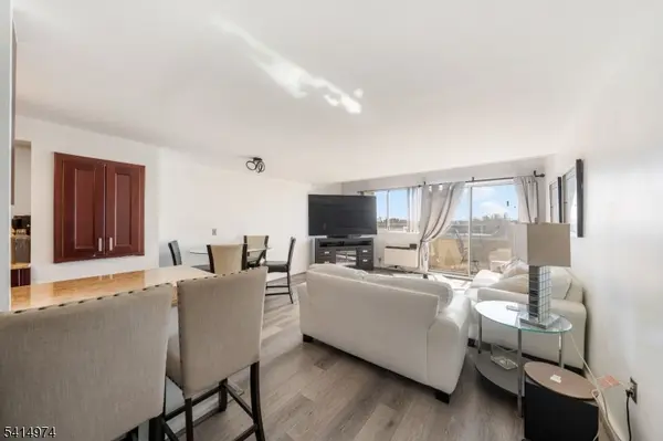 40 Fayette St #64, Perth Amboy City, NJ 08861