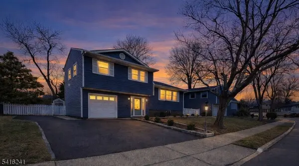 13 Moryan Rd, Edison Twp., NJ 08817