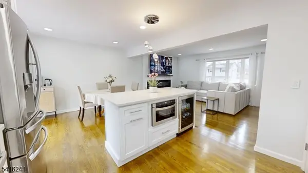 13 Moryan Rd, Edison Twp., NJ 08817