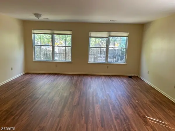 13 Hampton Rd #B, New Brunswick City, NJ 08901