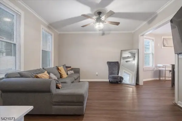 117 Pershing Ave, Roselle Park Boro, NJ 07204