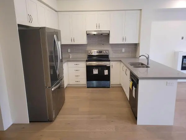 14 Rumi CT, Vaughan, ON L4J 0E6