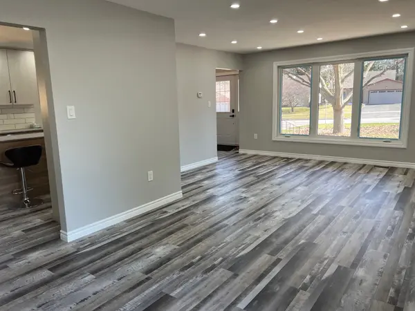 206 Little AVE, Barrie, ON L4N 6L1