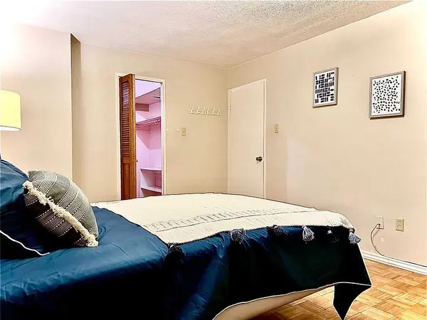 2721 Victoria Park AVE #1004, Toronto E05, ON M1T 3N6