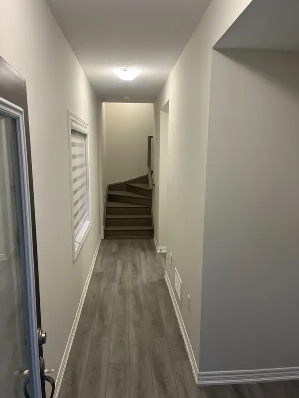 40 Zinfandel DR #55, Hamilton, ON L8E 0L1