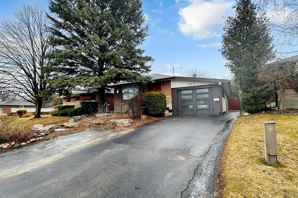265 Dover ST, Oshawa, ON L1G 6G5