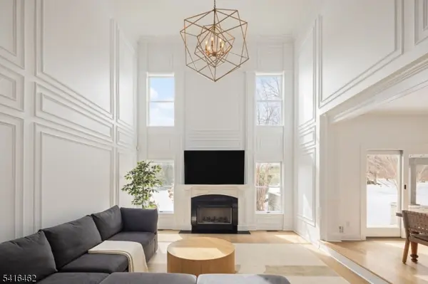 12 Quail Run, Randolph Twp., NJ 07869