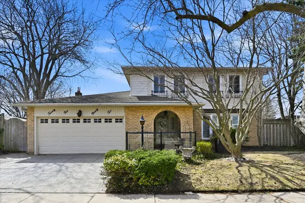 2192 Ireland DR,  Burlington,  ON L7P 3G1