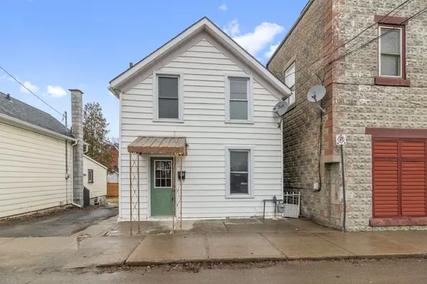 108 George ST, Brockville, ON K6V 3V9