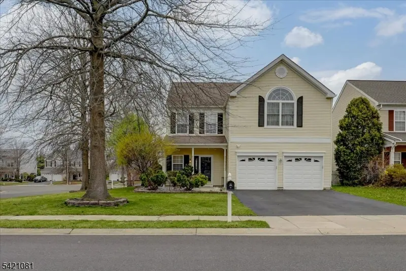 11 Quarry Ct, East Windsor Twp., NJ 08520