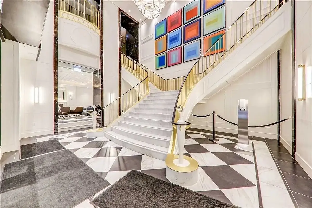 955 Bay ST #402, Toronto C01, ON M5S 0C6