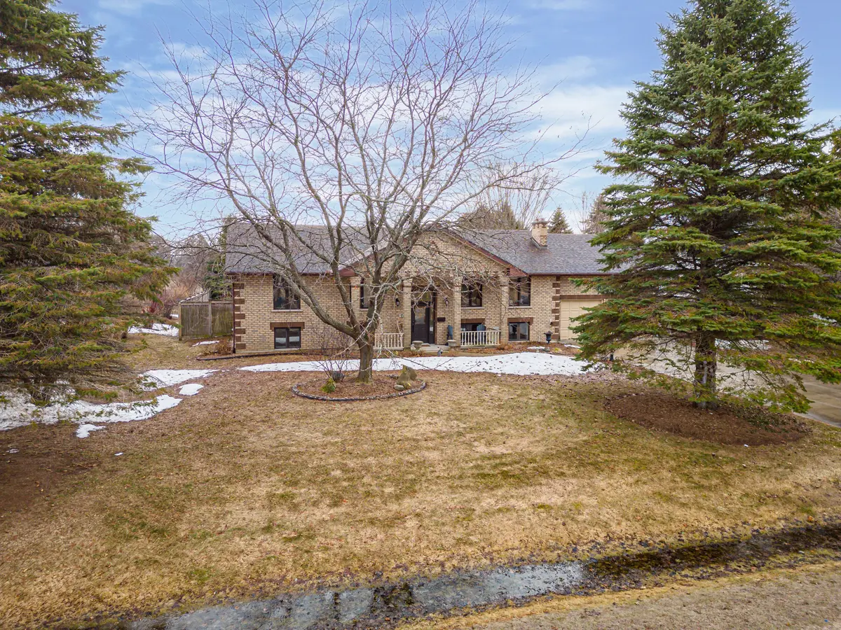 15 Blackburn AVE, Clearview, ON L0M 1P0