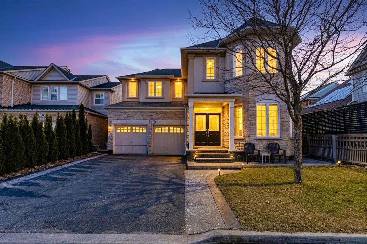 649 Brothers CRES, Milton, ON L9T 0A6