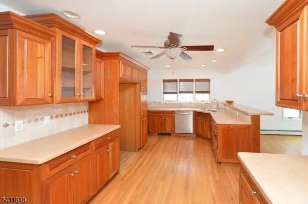 14 Little Ln, Roxbury Twp., NJ 07885