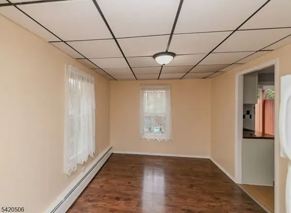 376 E Blackwell St, Dover Town, NJ 07801