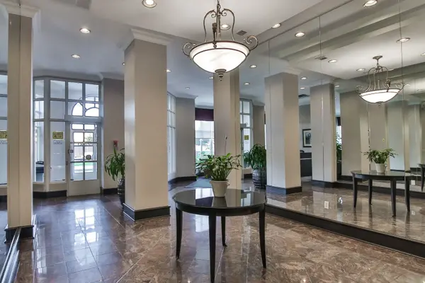 21 Overlea BLVD #1103, Toronto C11, ON M4H 1P2