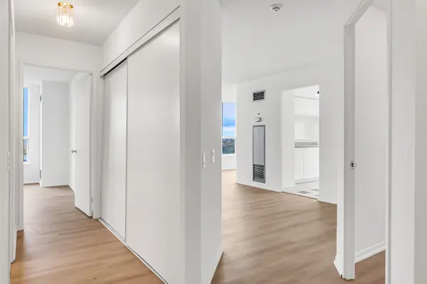 21 Overlea BLVD #1103, Toronto C11, ON M4H 1P2