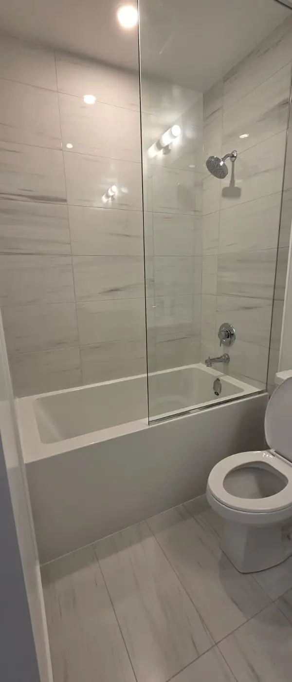 180 Front ST E #2301, Toronto C08, ON M5A 0A9