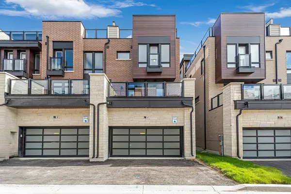 41 Credit LN, Richmond Hill, ON L4E 1G9