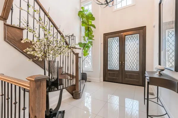 15 Stormont TRL, Vaughan, ON L4H 3W5