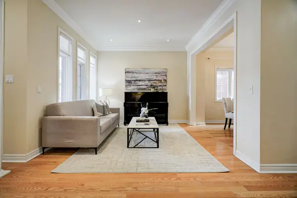 17 Monaco CRES, Richmond Hill, ON L4S 1X6