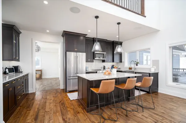 16 Gelderland CRES, Oro-medonte, ON L0K 1E0