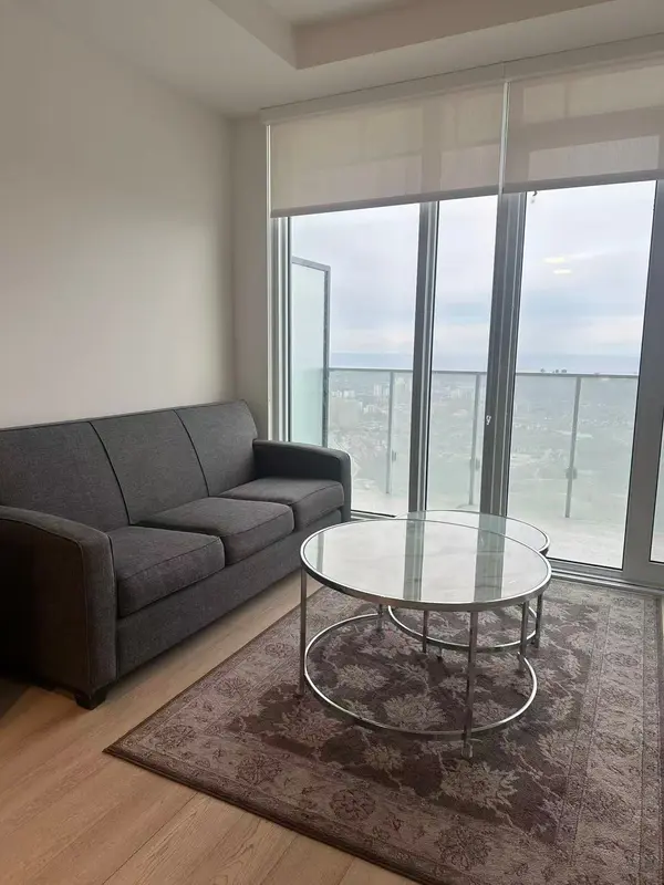 3883 quartz RD #5508, Mississauga, ON L5B 0M4